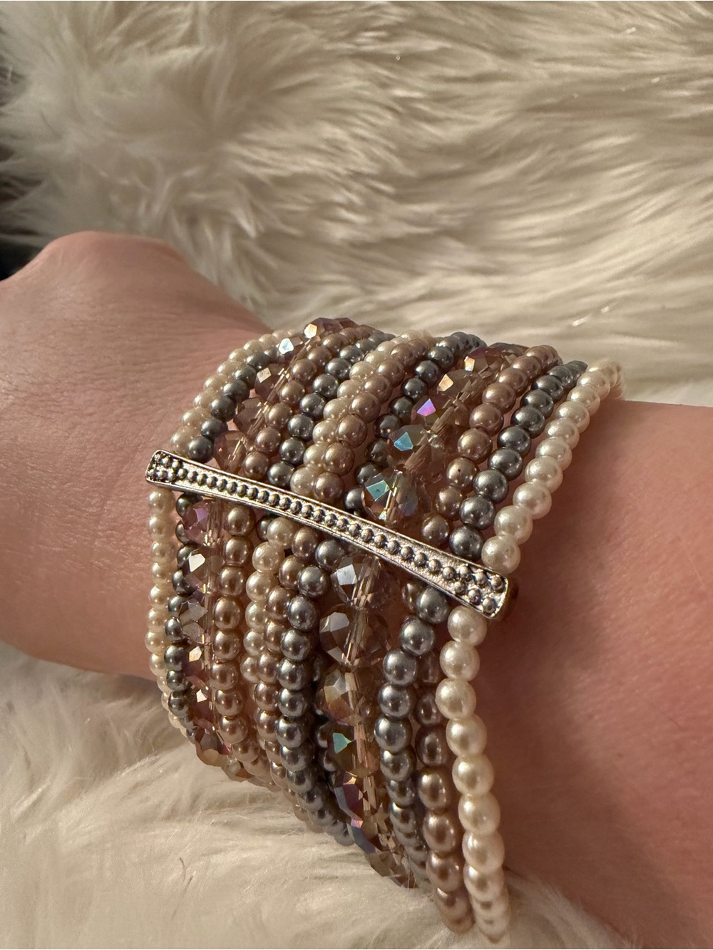Source Unknown Multi-Row Bracelet in Pearl, Champagne, and Gray